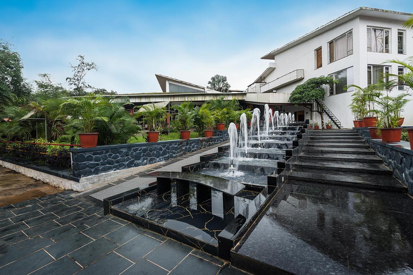 Manas Lifestyle Resort, Igatpuri Exterior photo