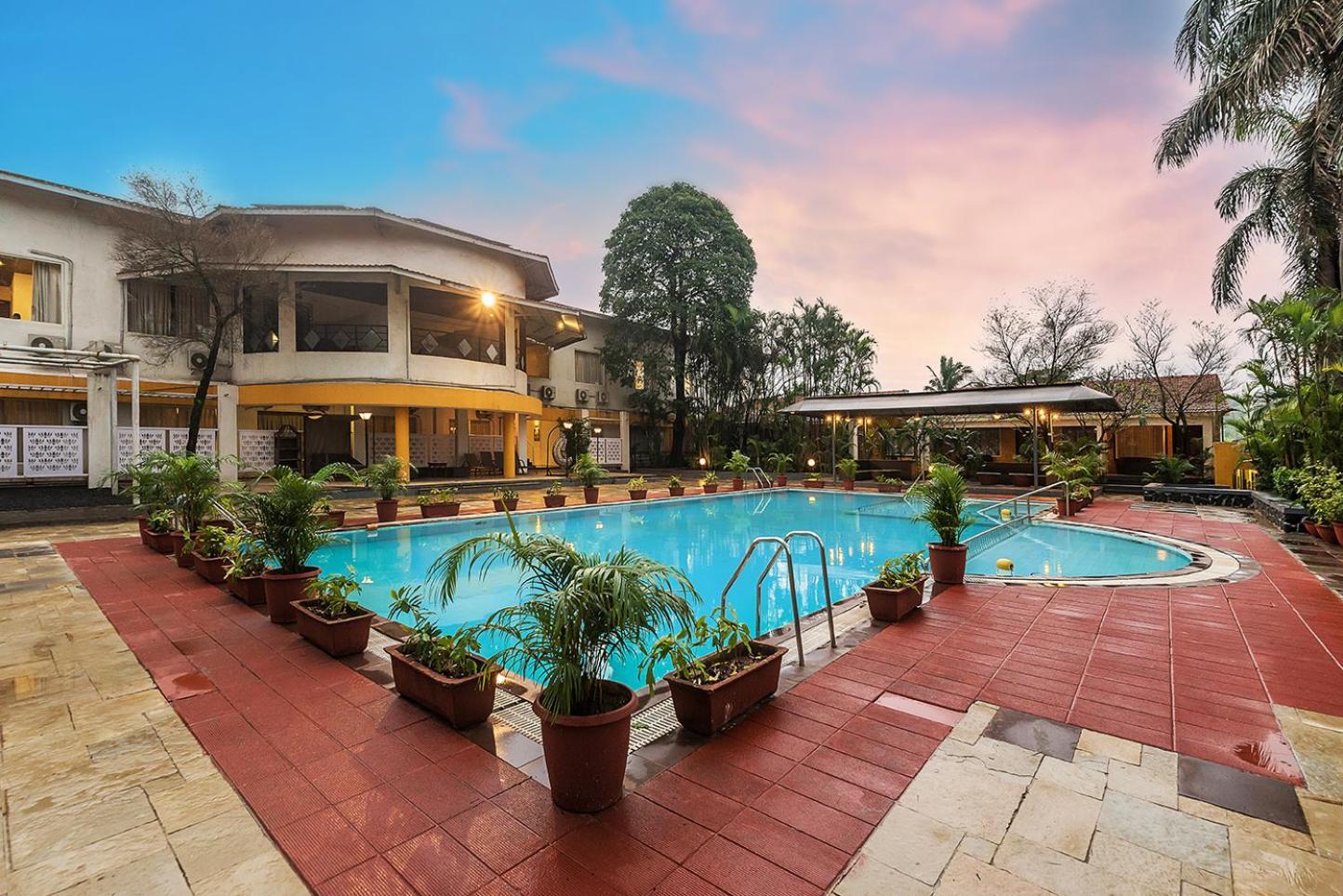 Manas Lifestyle Resort, Igatpuri Exterior photo