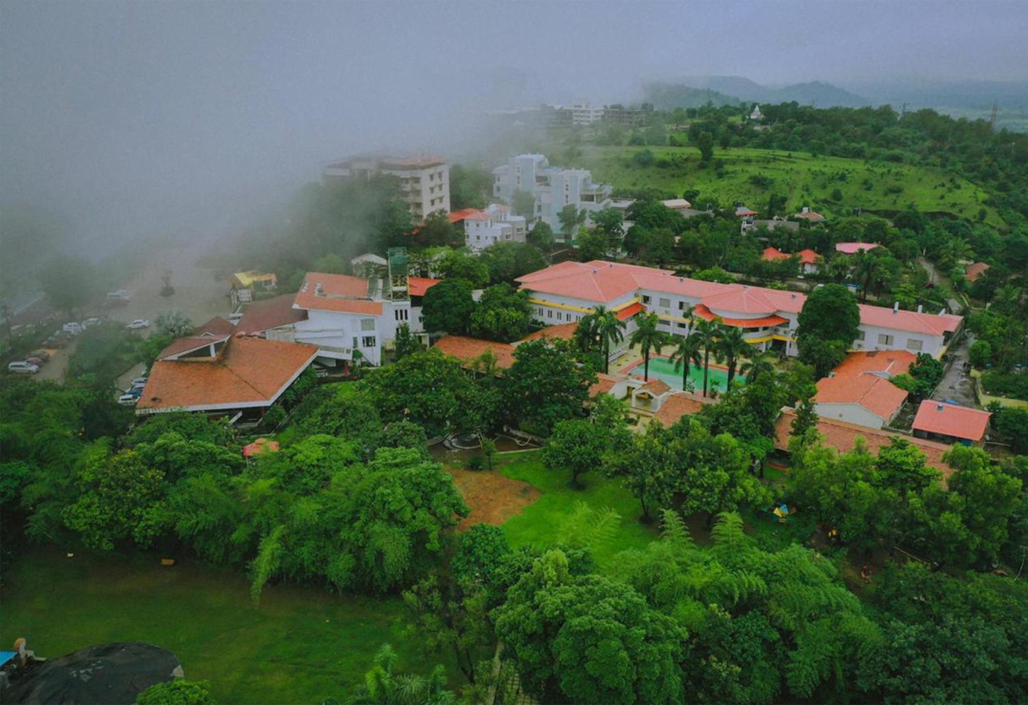 Manas Lifestyle Resort, Igatpuri Exterior photo