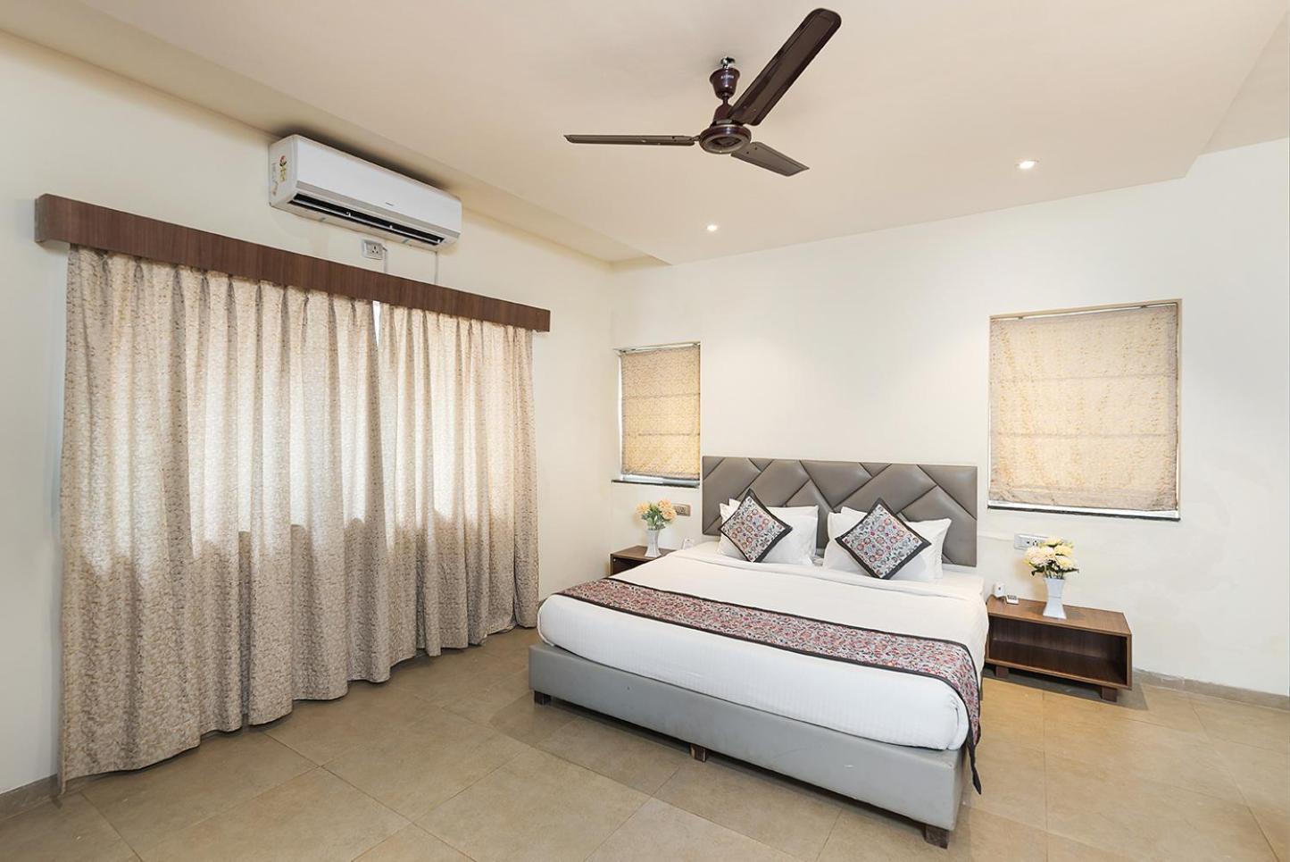 Manas Lifestyle Resort, Igatpuri Room photo